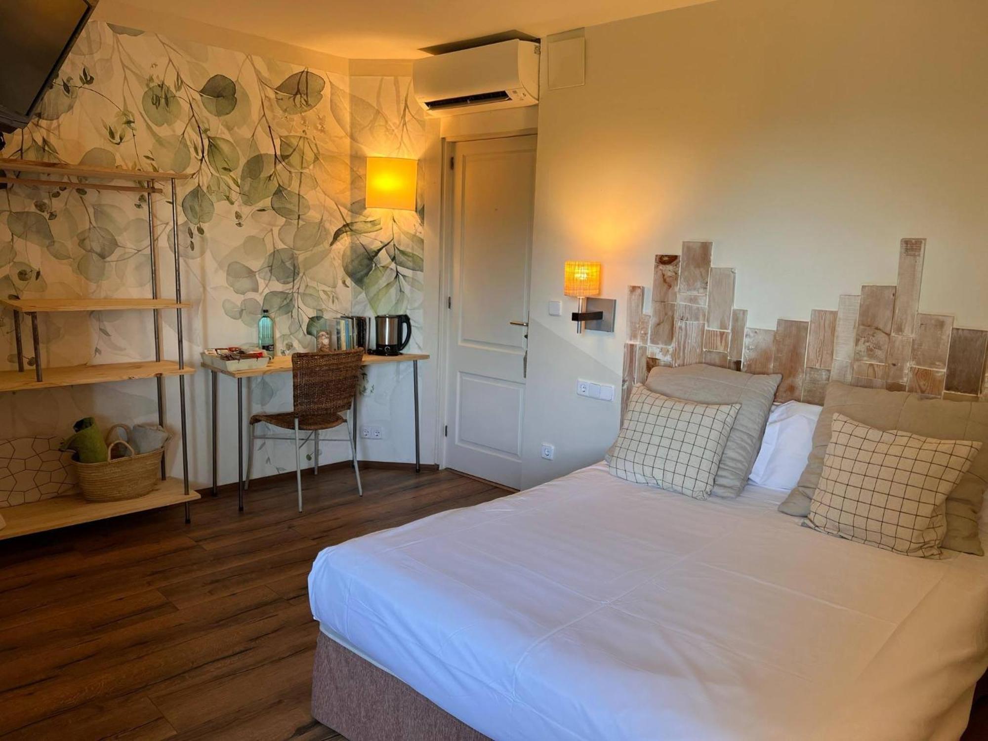 Hotel Boutique Niu De Sol - Designed For Adults Palau Saverdera Екстериор снимка