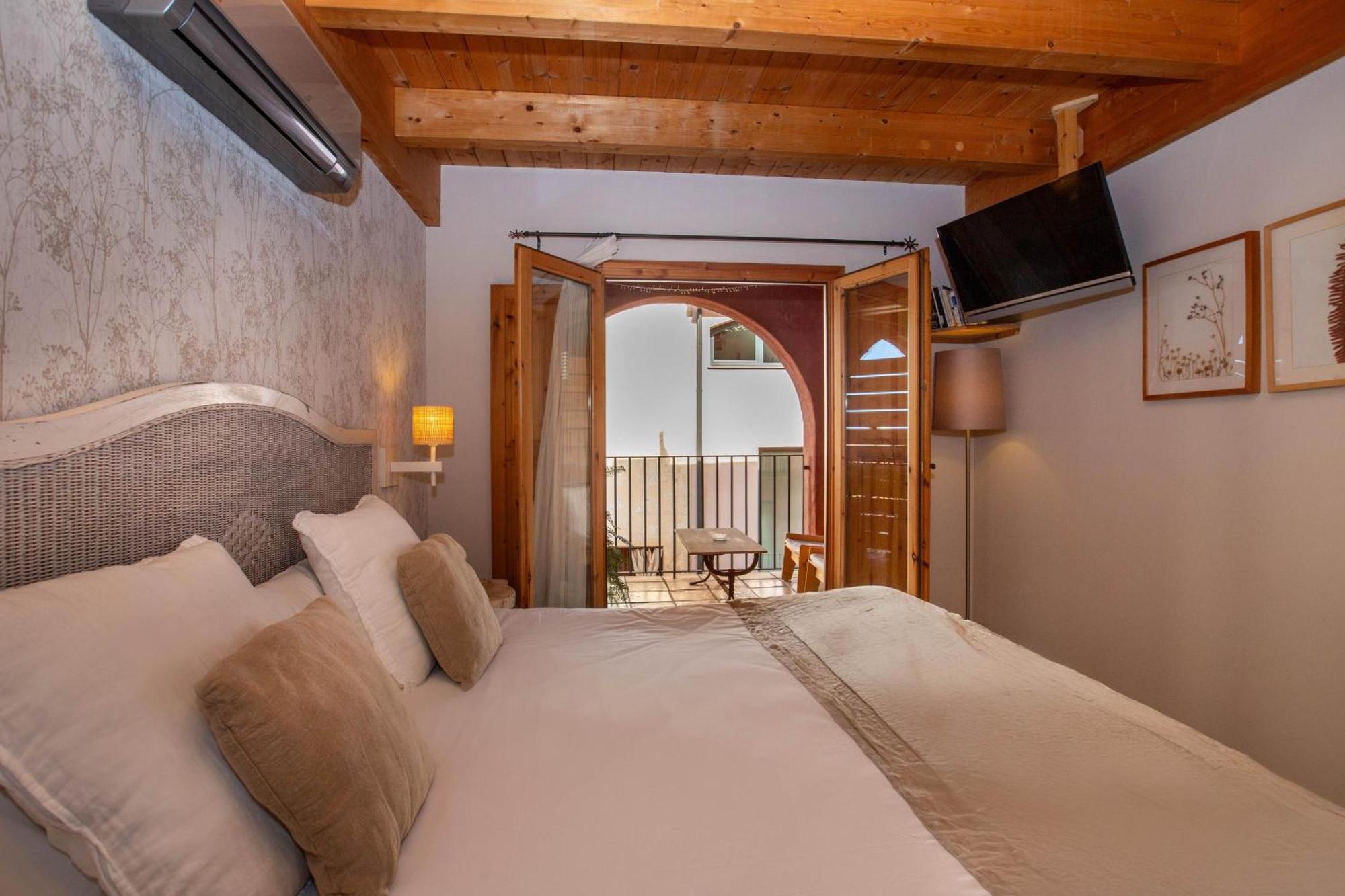 Hotel Boutique Niu De Sol - Designed For Adults Palau Saverdera Екстериор снимка