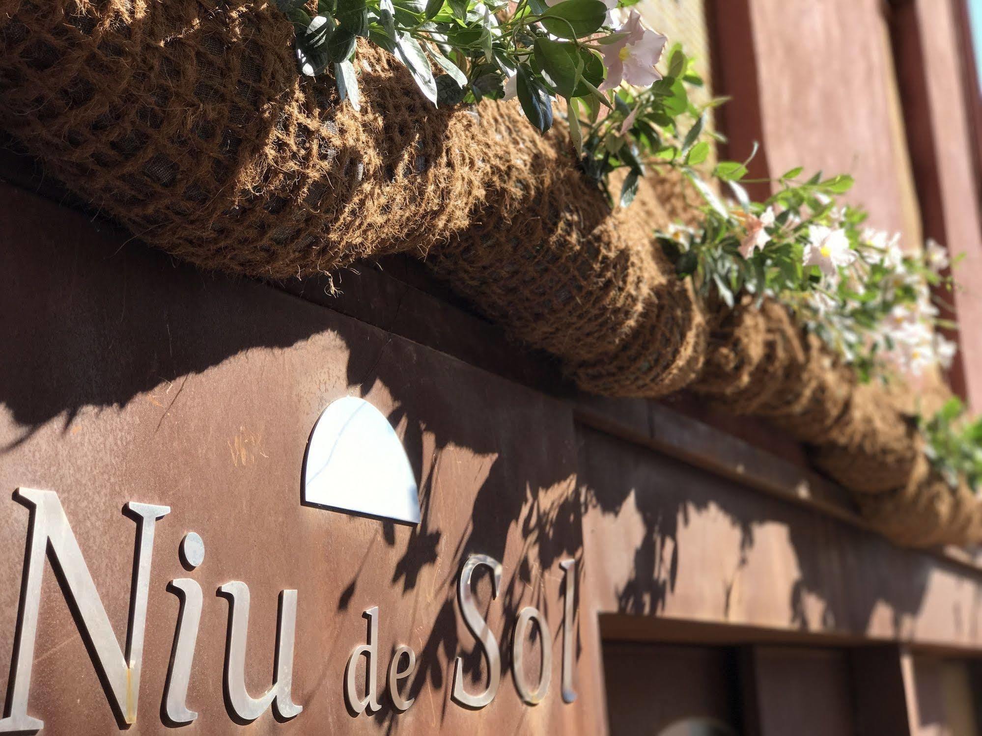 Hotel Boutique Niu De Sol - Designed For Adults Palau Saverdera Екстериор снимка