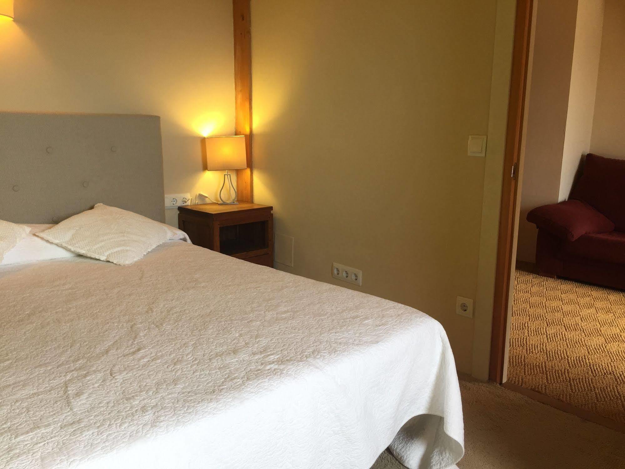 Hotel Boutique Niu De Sol - Designed For Adults Palau Saverdera Екстериор снимка
